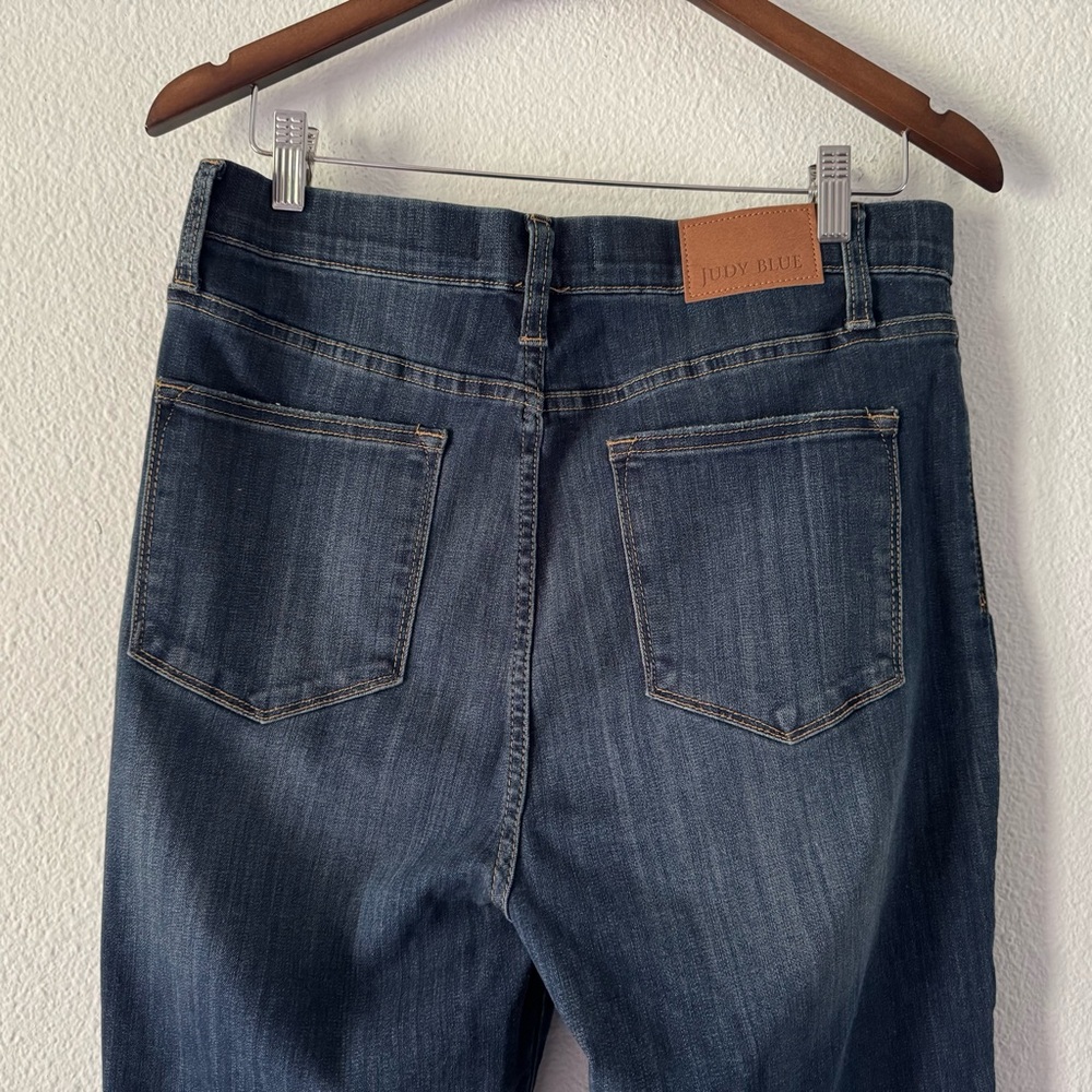High Rise Judy Blue Influencer Slim Bootcut Viral Blue Jeans 13/31 NEW Comfy - Picture 5 of 14